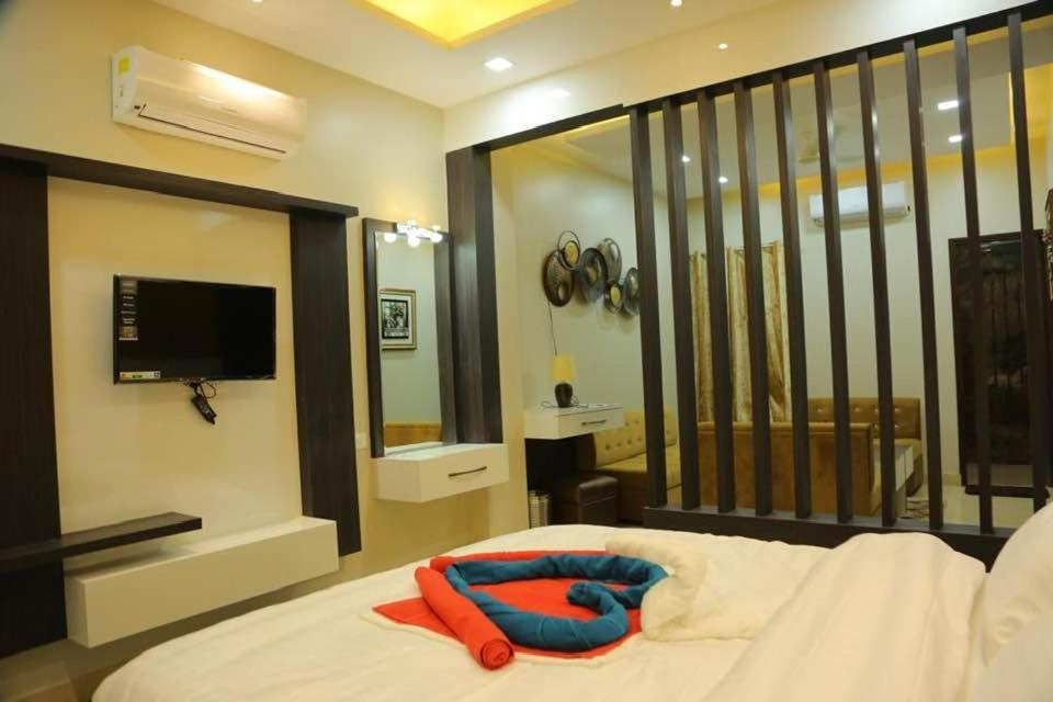 Amor Hotel Gangānagar Zewnętrze zdjęcie